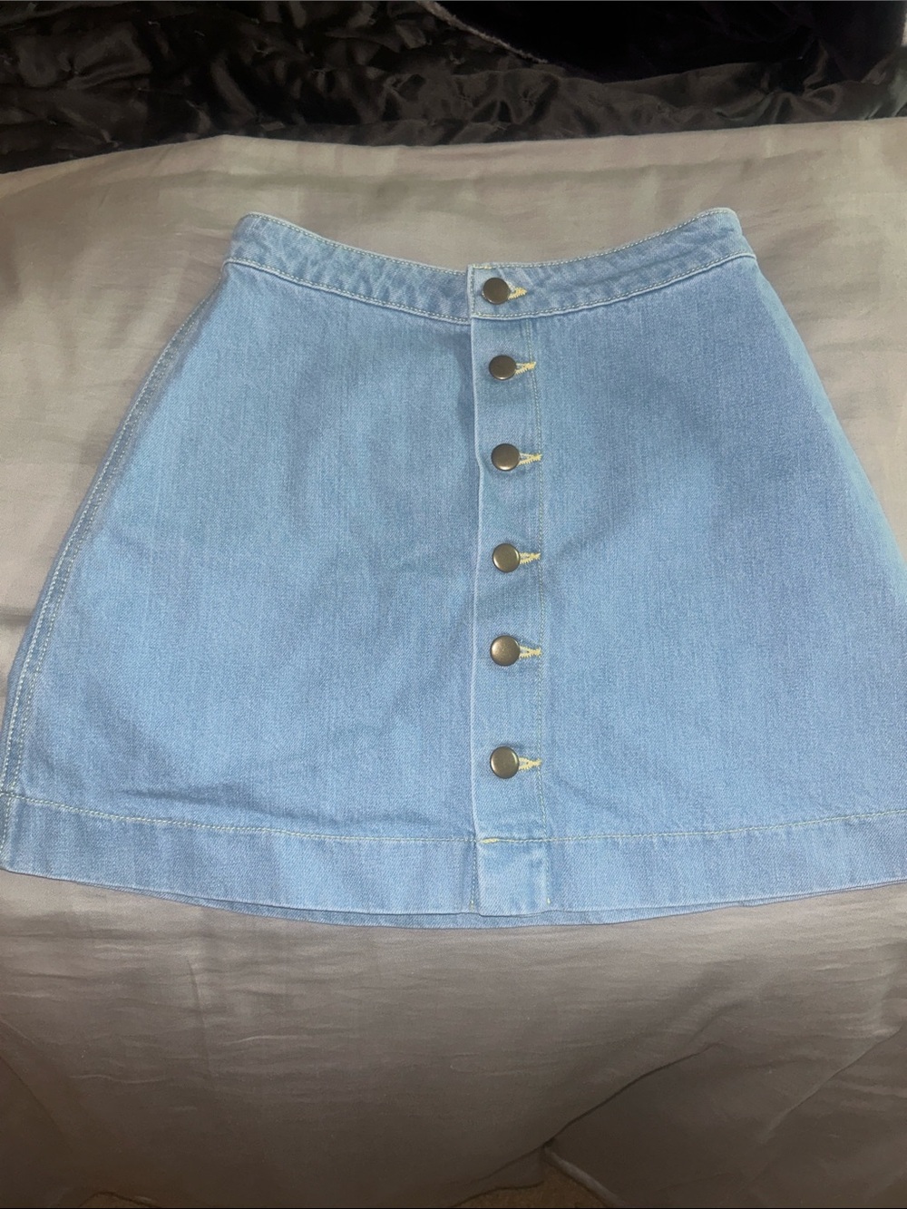 NWOT AMERICAN APPAREL Light Blue Denim Button-Front Mini Skirt